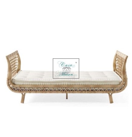 Rattan Daybed With The Western Style