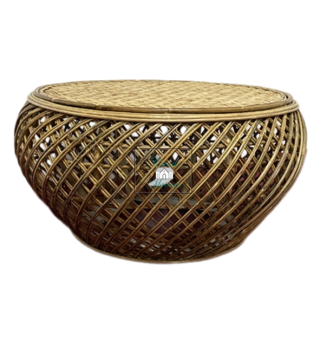 Round table top made of casa rattan